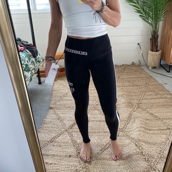 Alo Printed Legging - Picture 2 of 3